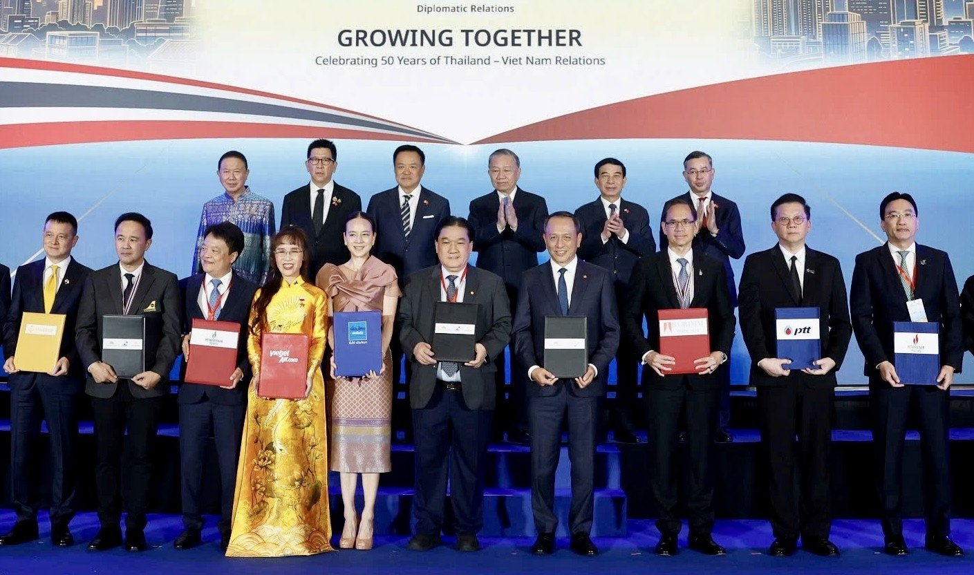 29-1780041822-vietjet-chao-mung-50-trieu-luot-khach-viet-nam-thai-lan-mo-ra-giai-doan-phat-trien-voi-doi-bay-boeing-the-he-moi
