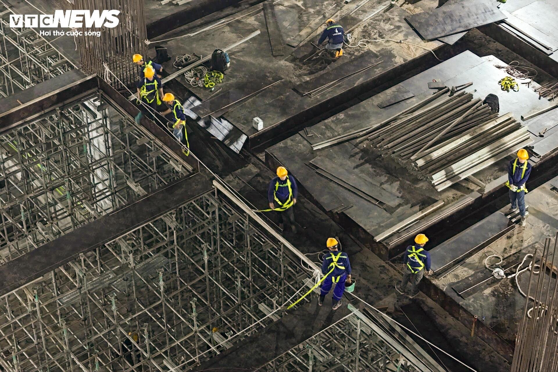 Lộ diện khán đài sân vận động 135.000 chỗ lớn nhất thế giới ở Hà Nội - 10