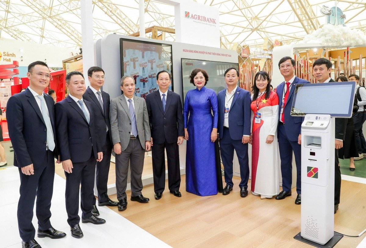 03-1780459959-agribank-thanh-tuu-tu-hao-trong-80-nam-hanh-trinh-doc-lap-tu-do-hanh-phuc-cua-dat-nuoc