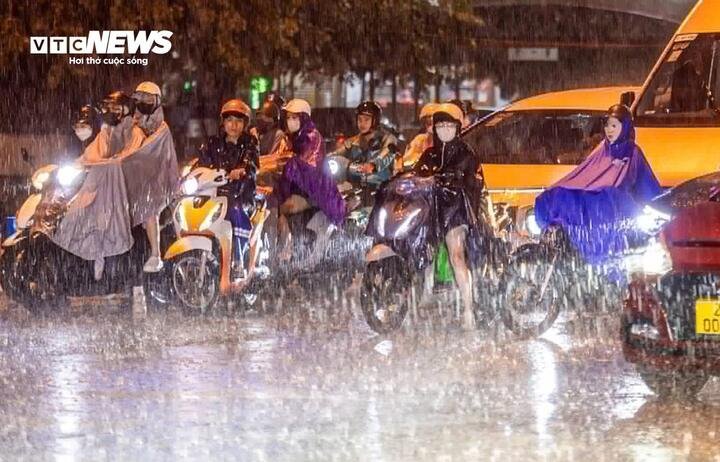 Miền Bắc sắp hứng mưa lớn. (Ảnh minh hoạ: Đắc Huy)