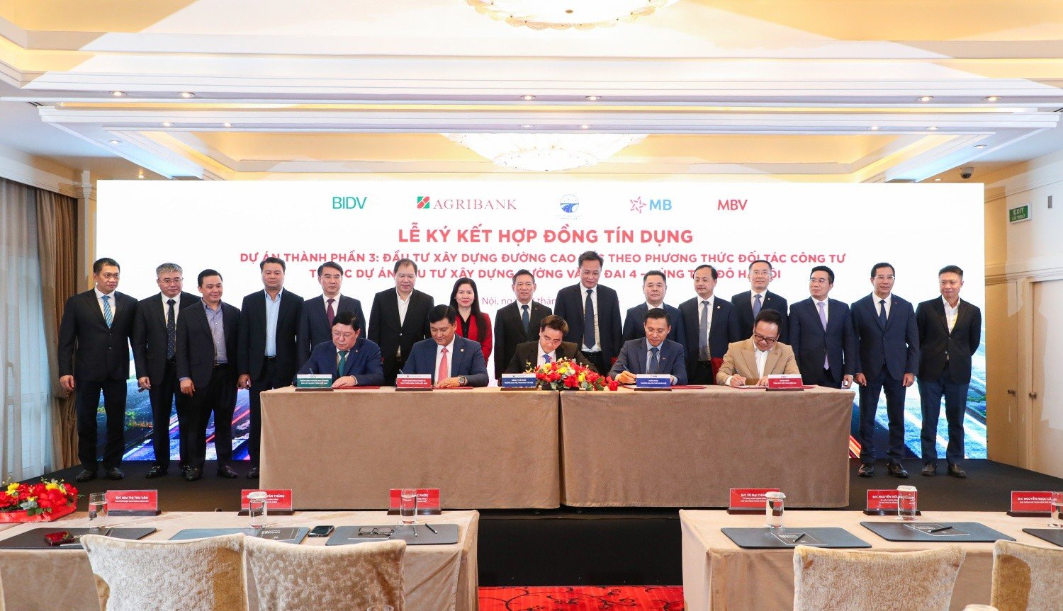07-1780812949-agribank-khang-dinh-ban-linh-ngan-hang-tru-cot-qua-cac-cong-trinh-trong-diem-quoc-gia