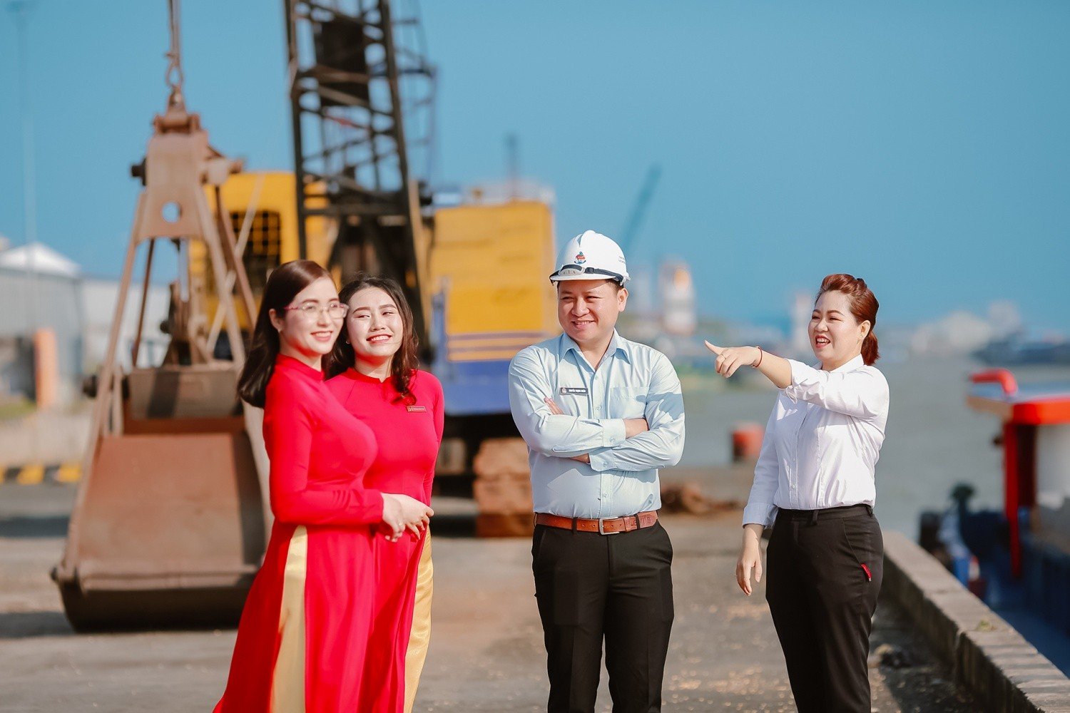 07-1780813023-agribank-khang-dinh-ban-linh-ngan-hang-tru-cot-qua-cac-cong-trinh-trong-diem-quoc-gia