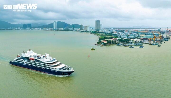 Từ ngày 15/6/2026, UBND tỉnh Gia Lai chính thức đưa Bến thuyền Mũi Tấn (phường Quy Nhơn) vào khai thác. Mũi Tấn trở thành