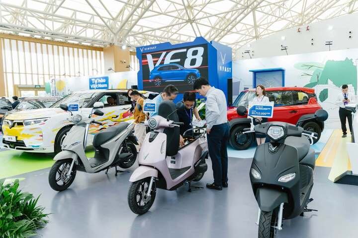 Người tiêu dùng nên lựa chọn những mẫu xe máy điện tại các hệ thống cửa hàng uy tín để chất lượng phương tiện được đảm bảo.
