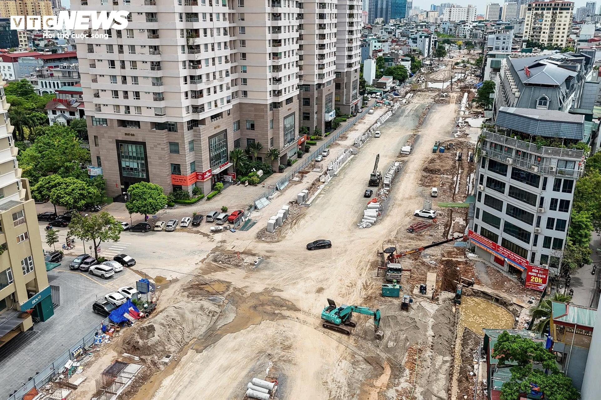 Hình hài tuyến đường Vành đai 2,5 qua Cầu Giấy sau gần 3 tháng thi công - 6