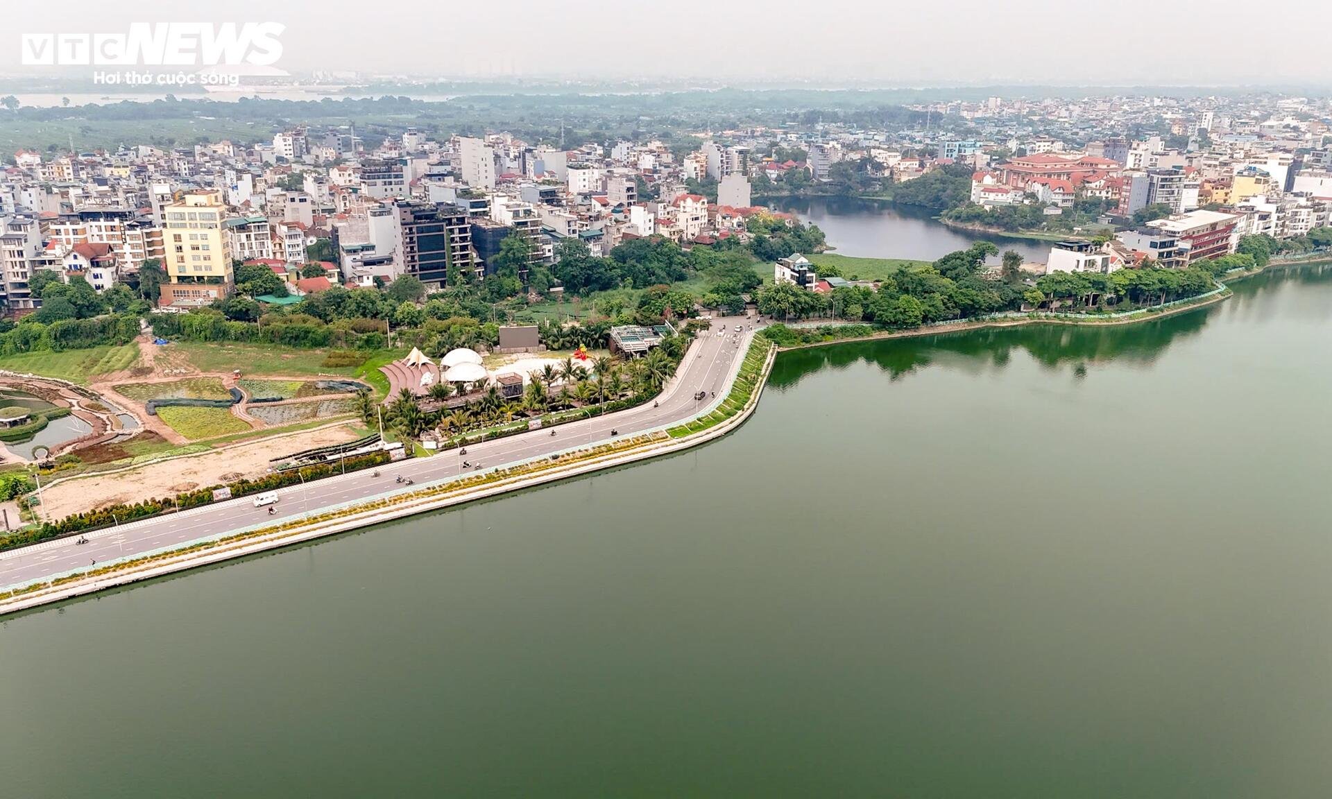 Nhìn từ trên cao những đoạn đường ven Hồ Tây sắp được mở rộng - 13