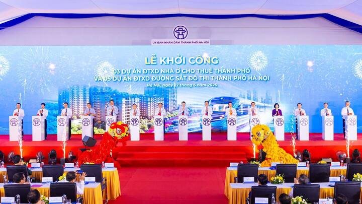 Hà Nội đã khởi công đồng loạt 5 tuyến đường sắt đô thị mới, trong đó tuyến đường sắt đô thị số 14 sẽ kết nối với đô thị Ocean City.