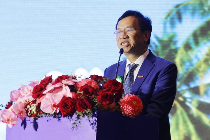 Ông Đinh Cao Khuê, Tổng Giám đốc Công ty CP Thực phẩm Xuất khẩu Đồng Giao chia sẻ tại diễn đàn.