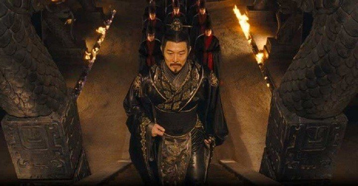 Chỉ trong thời gian ngắn lên ngôi, Tần Thủy Hoàng đã tạo nên những công trình khiến hậu thế sửng sốt.