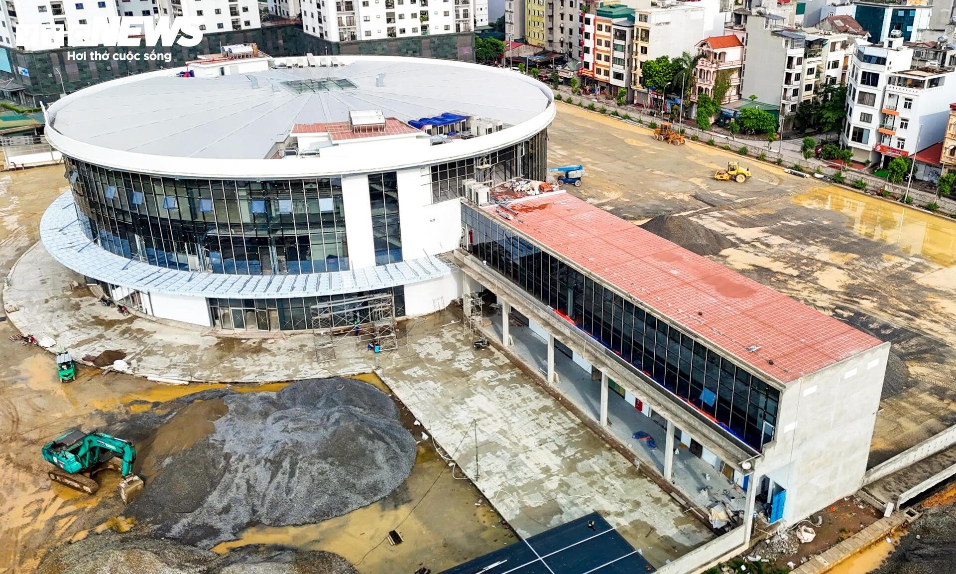 Toàn cảnh bến xe thứ 7 ở Hà Nội trước ngày khai thác - 4