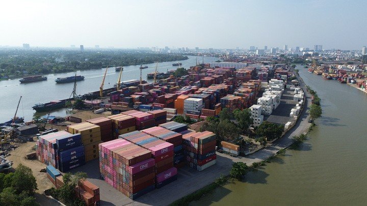 Trong quy hoạch cảng biển của TP.HCM, các cảng hàng hóa khu vực nội thành sẽ được di dời về Cái Mép - Thị Vải, hình thành Trung tâm cảng, trung tâm logistics. (Ảnh: Q. Nguyễn)
