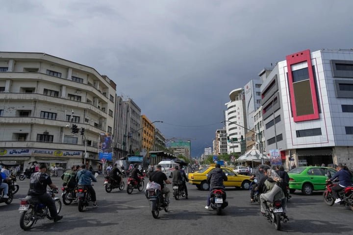 Bên trong thủ đô Tehran, Iran. (Ảnh: AP)