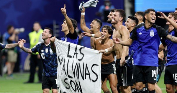 17-1784277114-fifa-dieu-tra-doi-tuyen-argentina