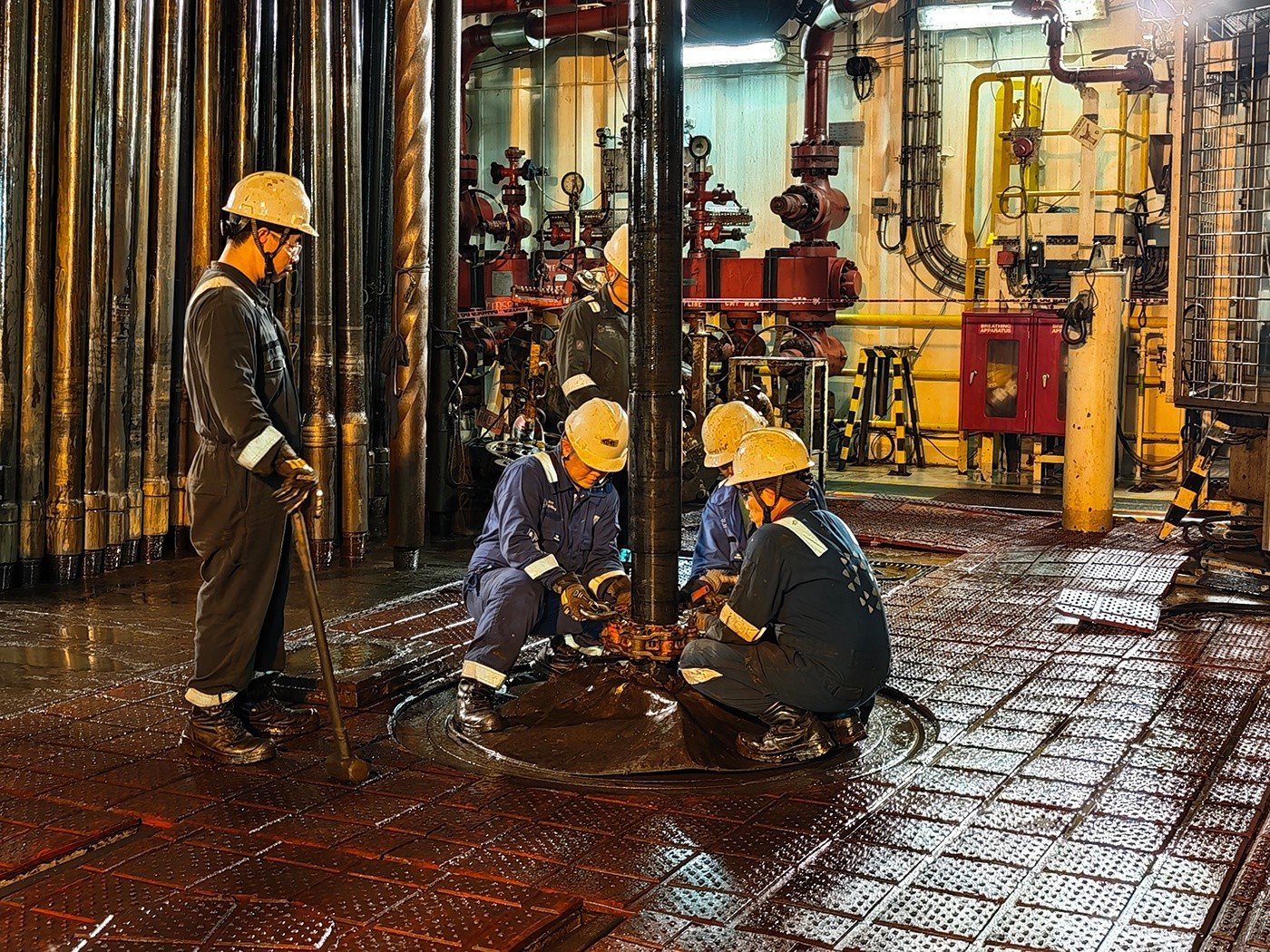 Chuyện mới trên giàn khoan (Kỳ 3)