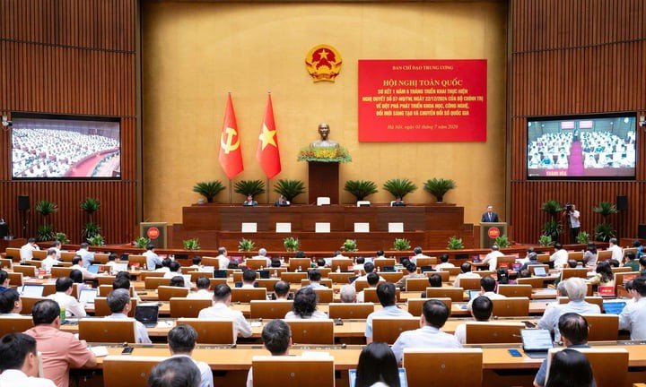 Tổng Bí thư, Chủ tịch nước phát biểu chỉ đạo tại Hội nghị toàn quốc sơ kết 1 năm 6 tháng triển khai Nghị quyết 57.