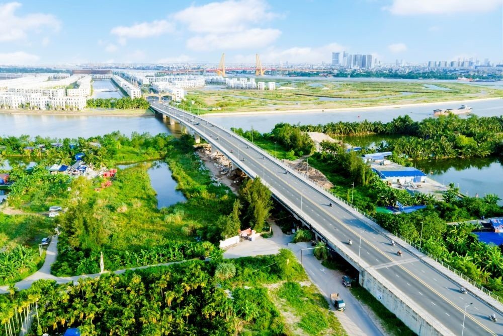 “Dòng người thật - cuộc sống thật” nâng giá trị bất động sản Vinhomes Royal Island