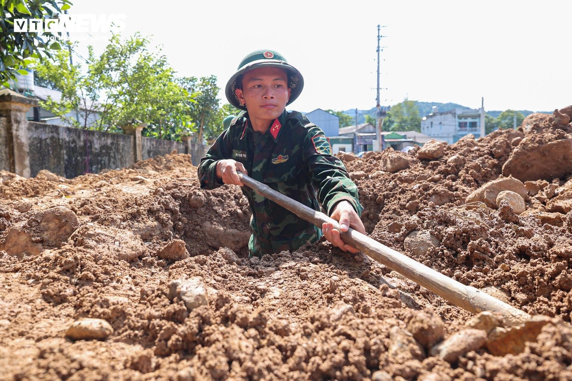 Chạy đua dựng 24 căn nhà sau trận lũ kinh hoàng ở Lai Châu, quyết xong trước 2/9 - 4