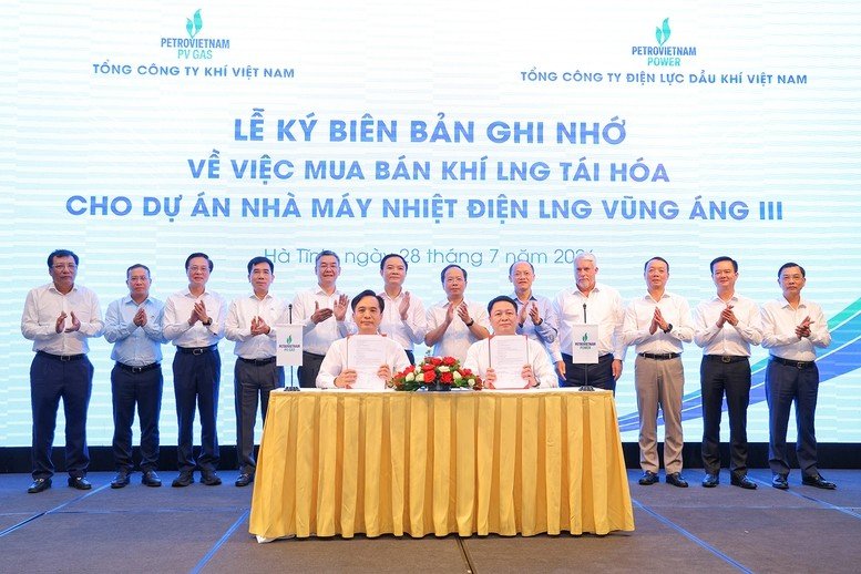 Petrovietnam - Hà Tĩnh: Cộng hưởng nguồn lực, kiến tạo cực tăng trưởng mới- Ảnh 2.