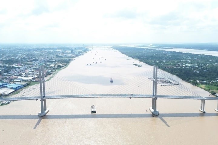 Cầu Rạch Miễu 2 bắc qua sông Tiền. (Ảnh: VOV)