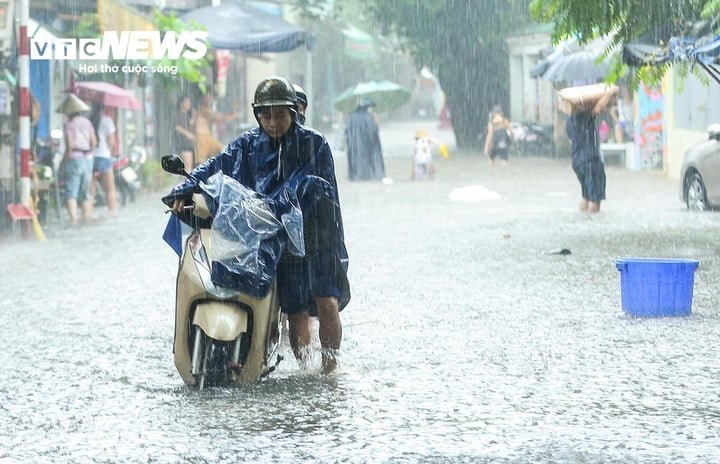 Ngày 3/8, miền Bắc cục bộ mưa to đến rất to. (Ảnh minh hoạ)