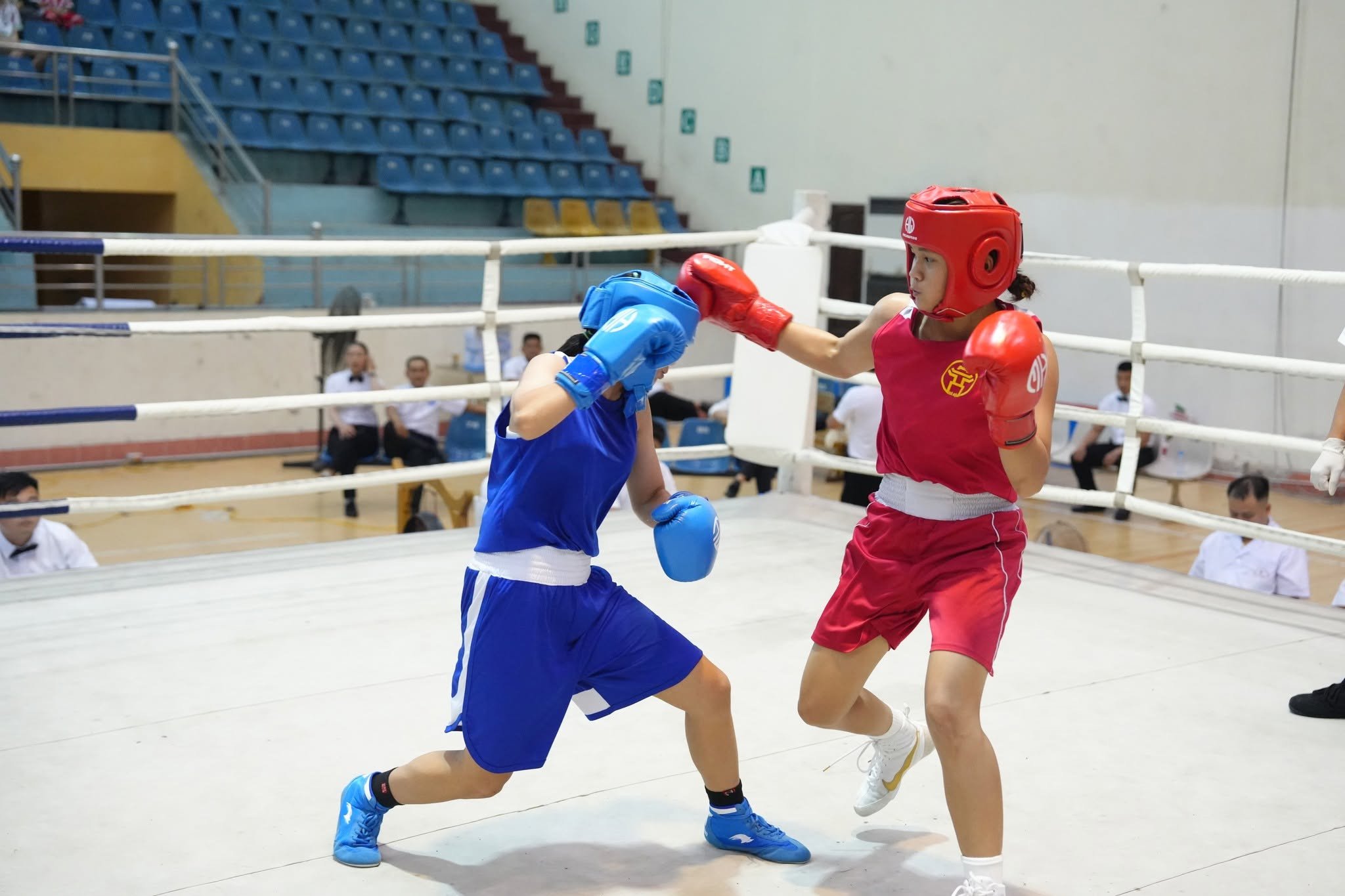 chau-chau-chung-ket-48kg-nu.jpg