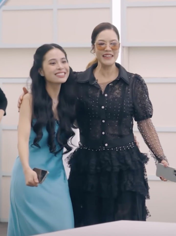 Cả hai làm lành sau nhiều năm mâu thuẫn.