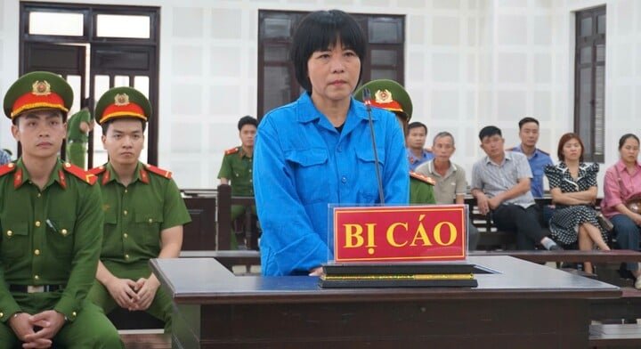 Tô Thị Ty Na tại tòa. (Ảnh: Đ.N)