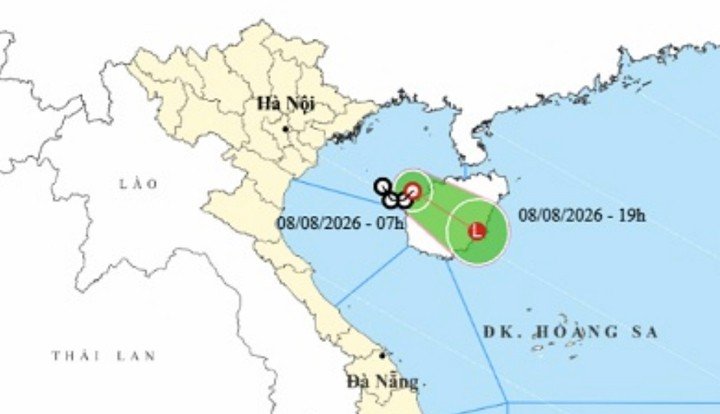 Áp thấp nhiệt đới ít khả năng mạnh thành bão, không đi vào đất liền Việt Nam. (Nguồn: NCHMF)