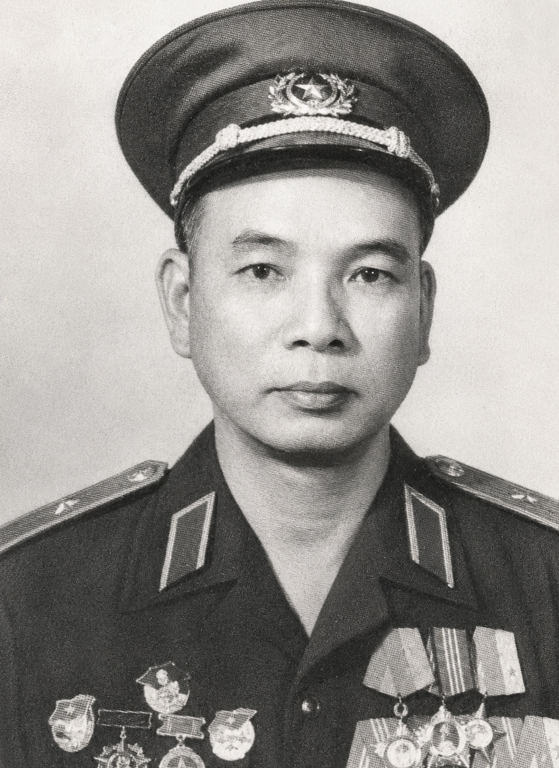 Thiếu tướng Trần Hải Phụng.