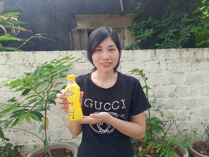 Chị Trịnh Thị Ngọc (Thanh Hóa) là một trong những khách hàng may mắn nhất trong hè 2025 khi trúng Giải Nhất trị giá 50 triệu đồng tiền mặt nhờ tiếp năng lượng với Number 1.