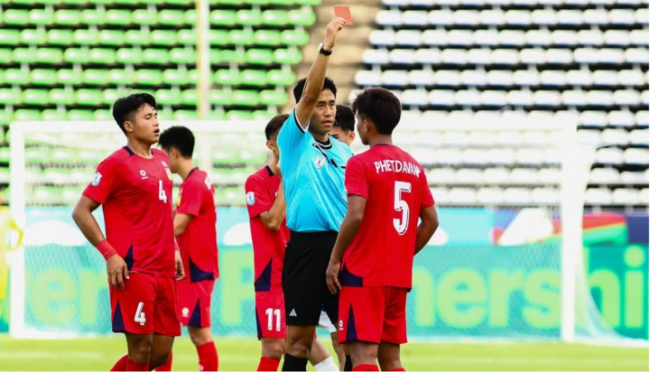 Phetdavanh nhận đến 2 thẻ đỏ tại ASEAN Cup 2026.