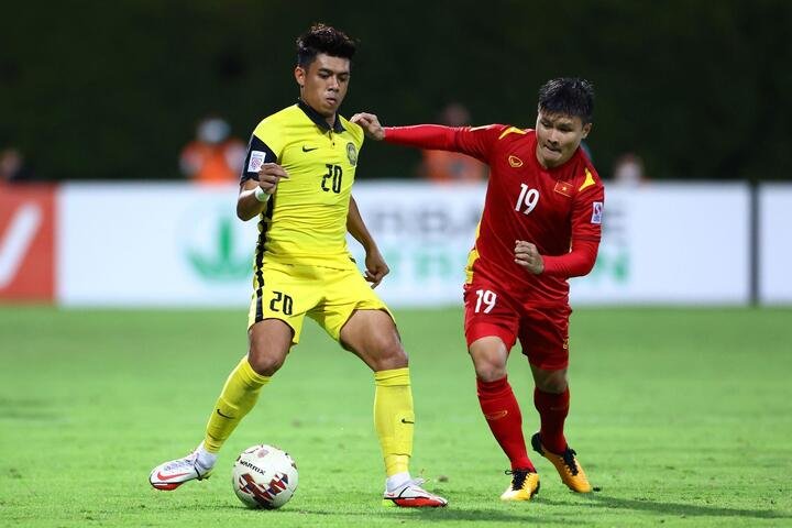 Việt Nam chiếm ưu thế trước Malaysia.