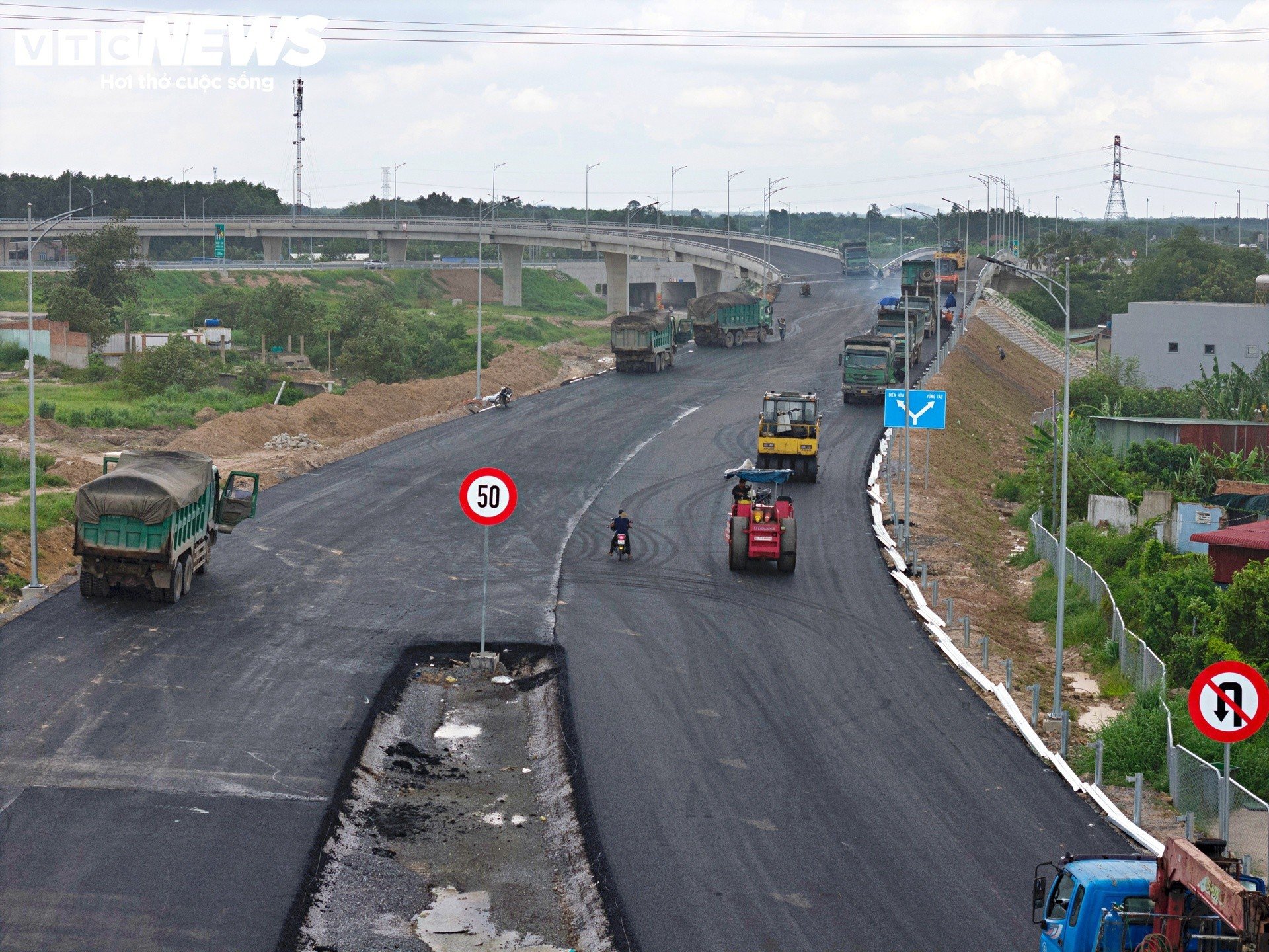 Tăng tốc thi công siêu nút giao 2 cao tốc kết nối với sân bay Long Thành - 4