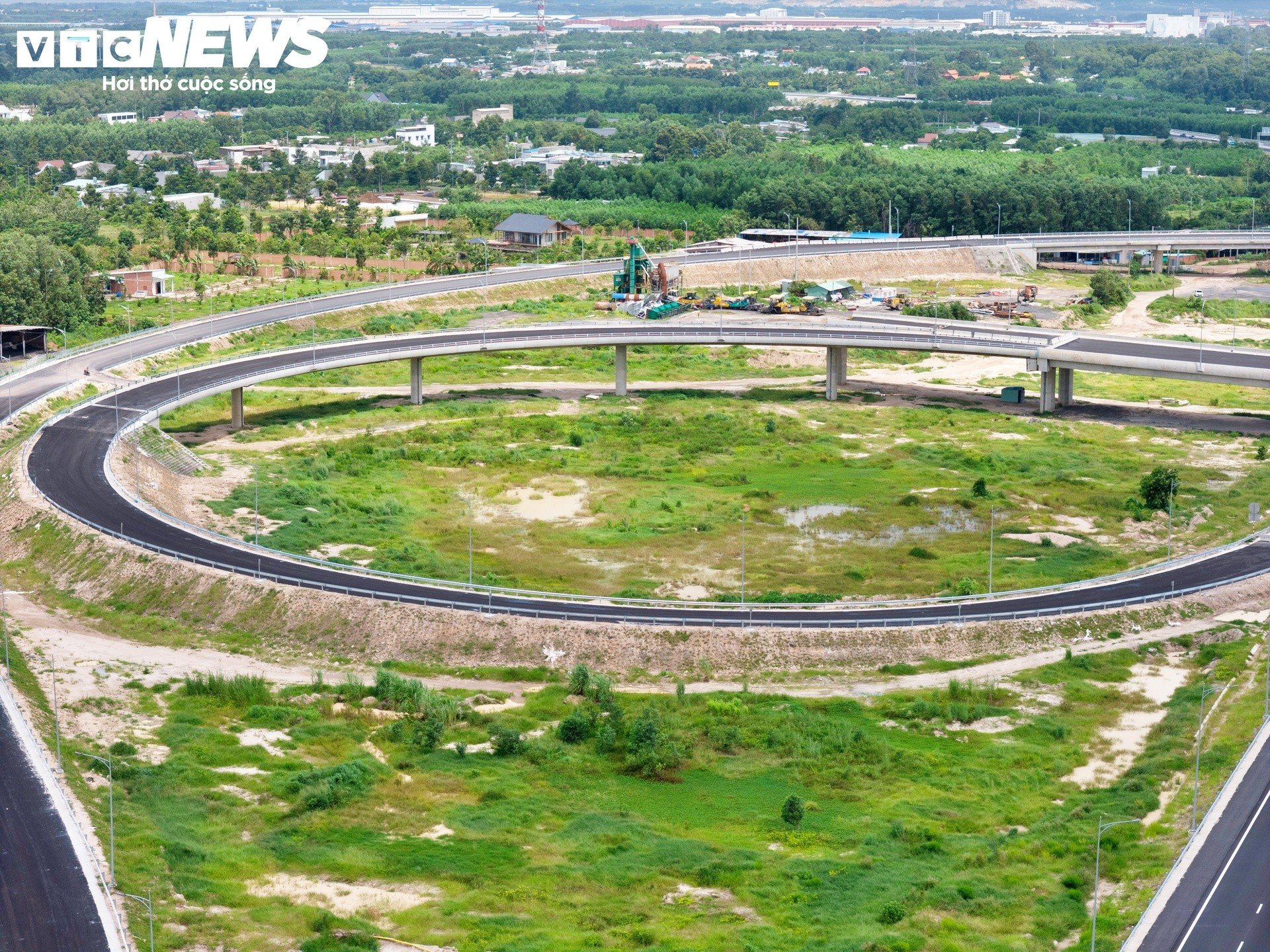 Tăng tốc thi công siêu nút giao 2 cao tốc kết nối với sân bay Long Thành - 6