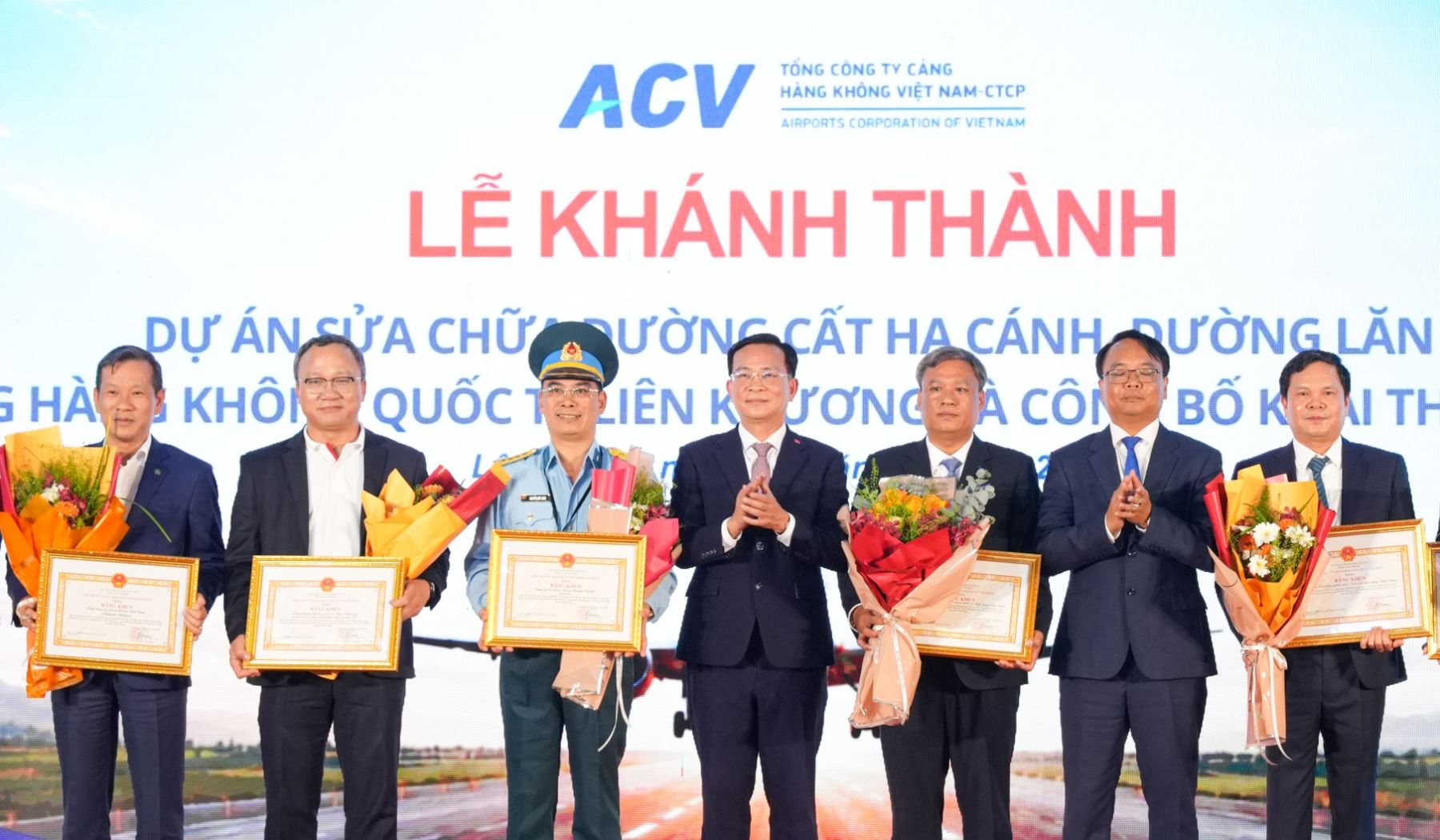 20-1787193699-vietjet-noi-lai-5-duong-bay-den-da-lat