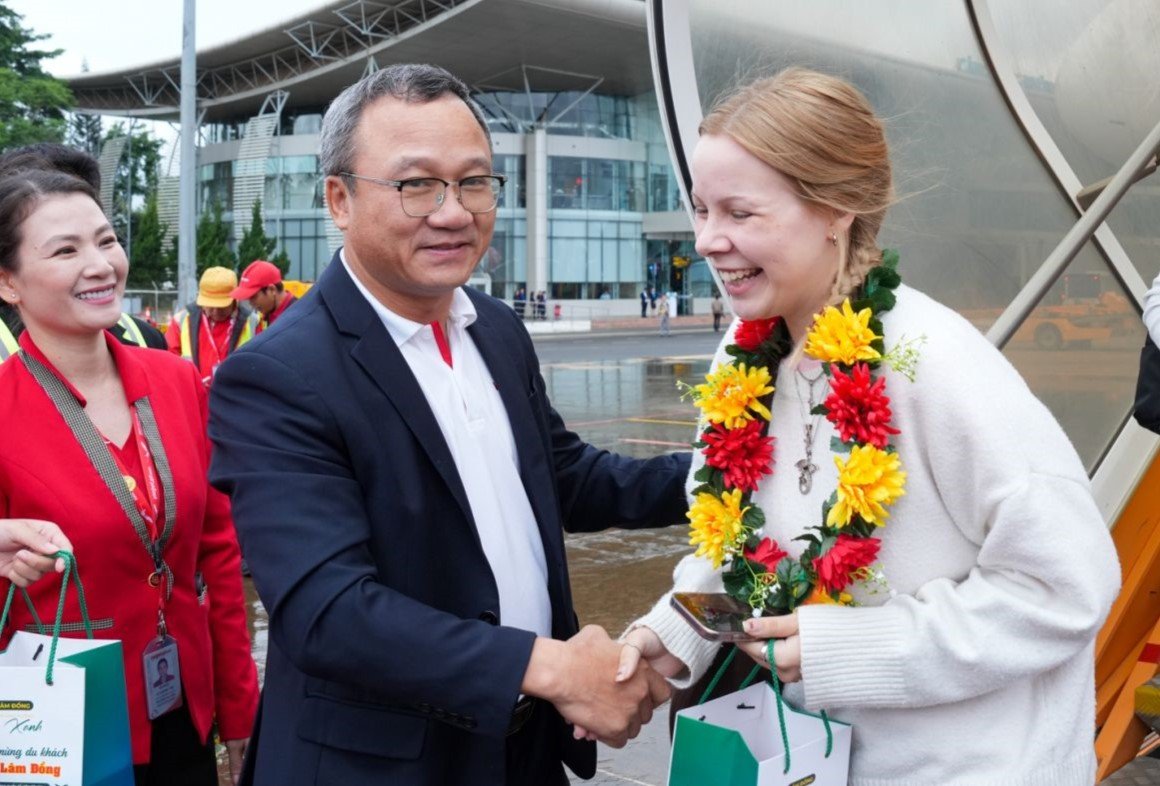 20-1787193732-vietjet-noi-lai-5-duong-bay-den-da-lat
