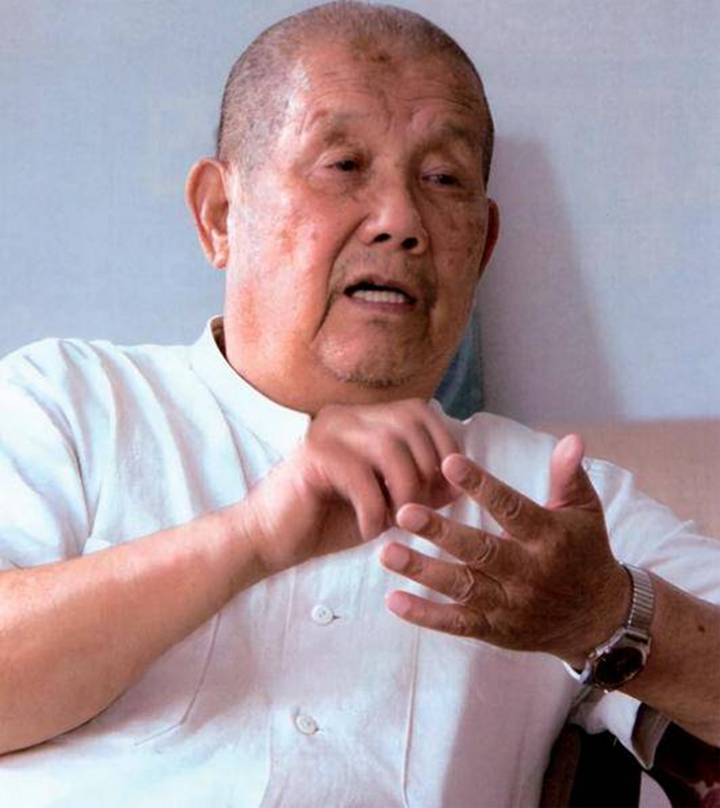Lưu Bảo Sơn là người sáng lập trường Võ thuật Tung Sơn Thiếu Lâm Tháp Câu Đăng Phong