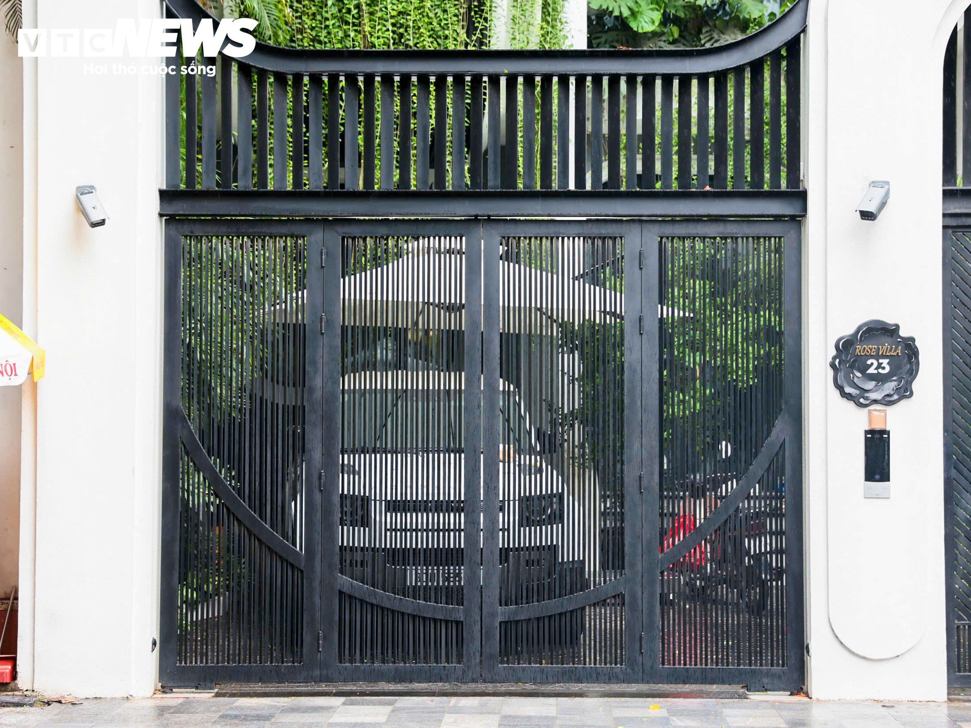 Cận cảnh khu đất công tại Bảo tàng Lịch sử quốc gia bị lấn chiếm trái phép - 6