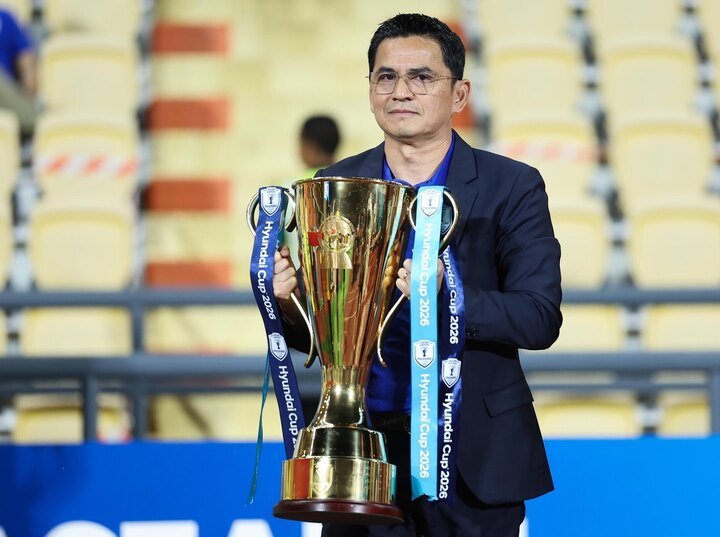 Cựu danh thủ Kiatisuk Senamuang tin rằng Thái Lan vẫn còn cơ hội tạo nên màn ngược dòng. (Ảnh: @coach_zico/Instagram)