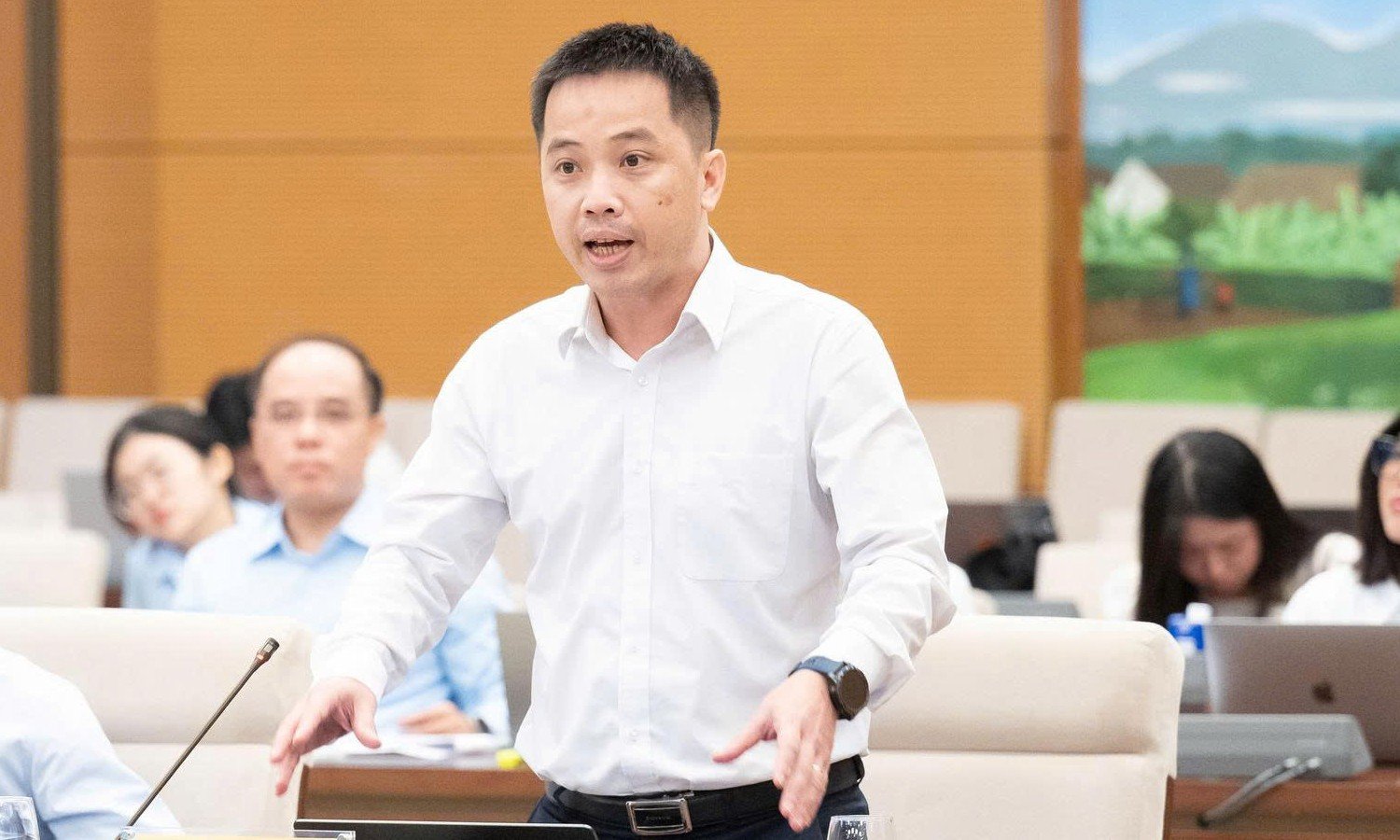 Phó Tổng Thư ký kiêm Trưởng ban Pháp chế VCCI Đậu Anh Tuấn. (Ảnh: Media Quốc hội)