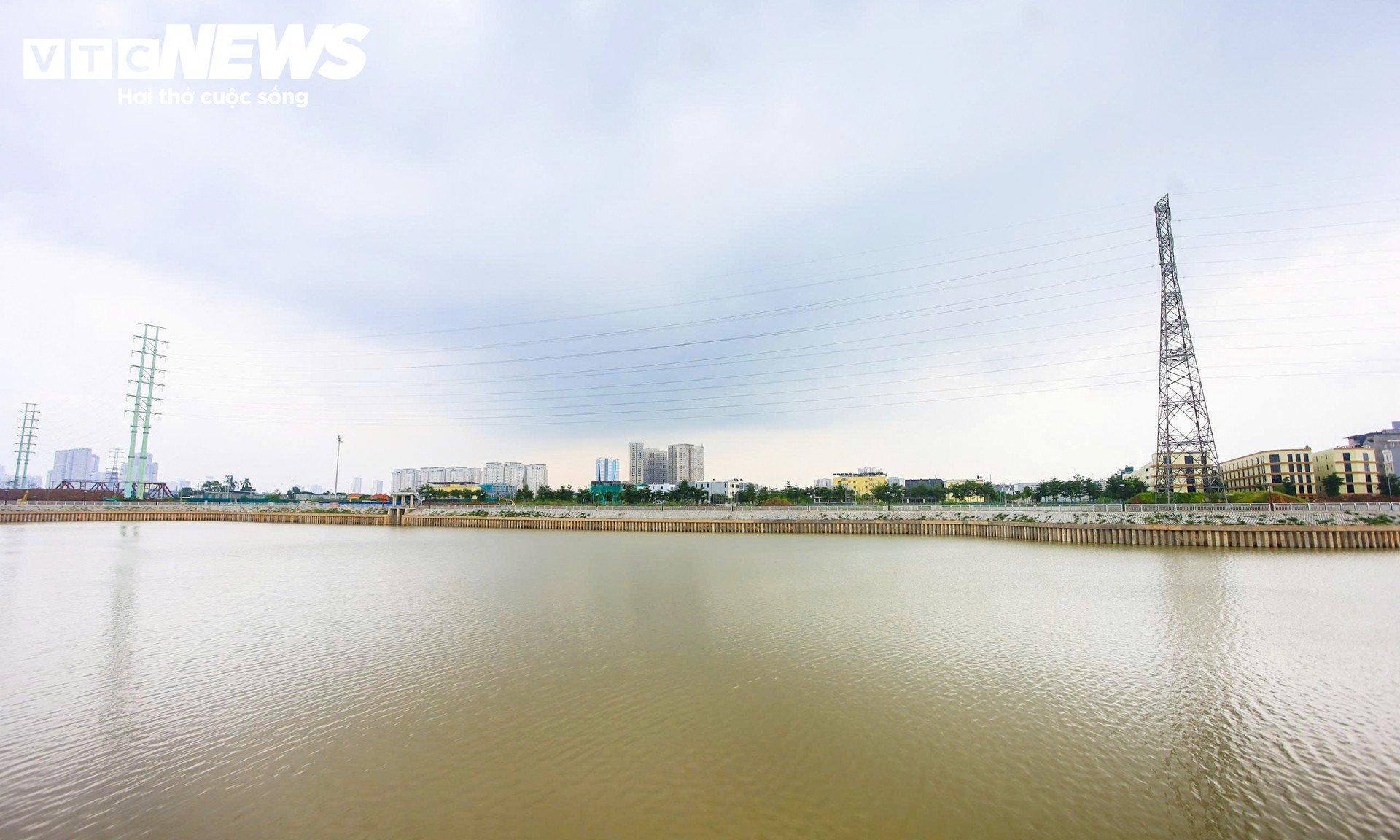 Loạt hồ điều hòa mới ở Hà Nội phát huy hiệu quả sau mưa lớn - 7