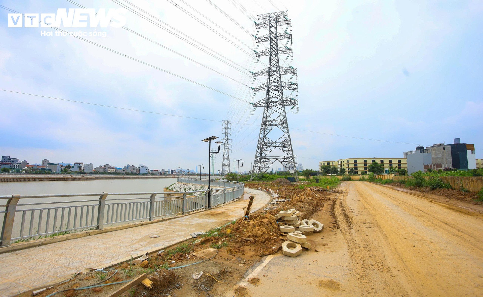 Loạt hồ điều hòa mới ở Hà Nội phát huy hiệu quả sau mưa lớn - 9