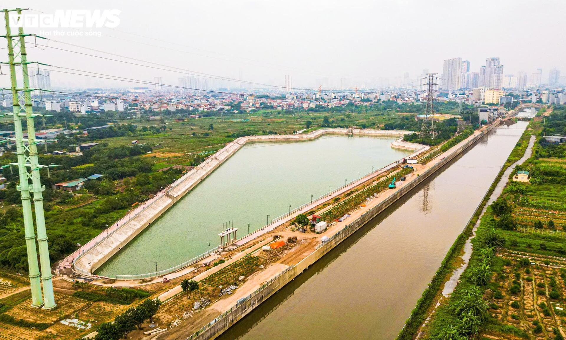 Loạt hồ điều hòa mới ở Hà Nội phát huy hiệu quả sau mưa lớn - 10