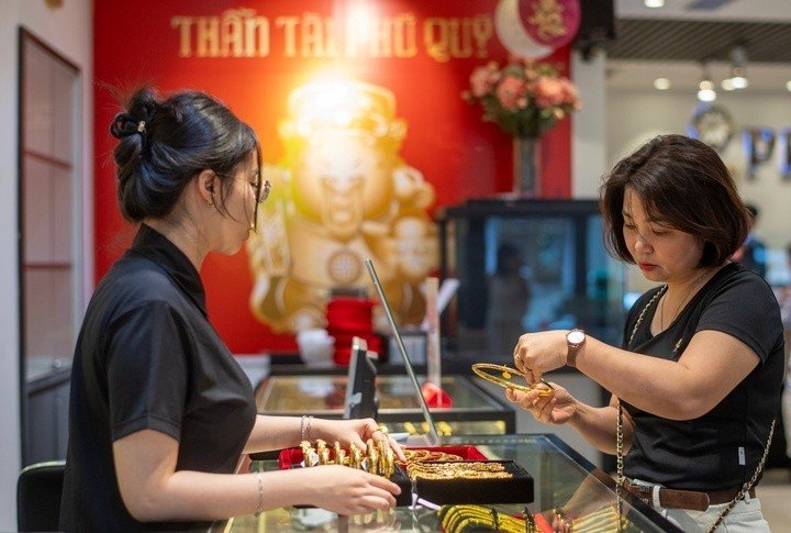 Giá vàng đi ngang sau khi lao dốc. (Ảnh: Minh Đức).