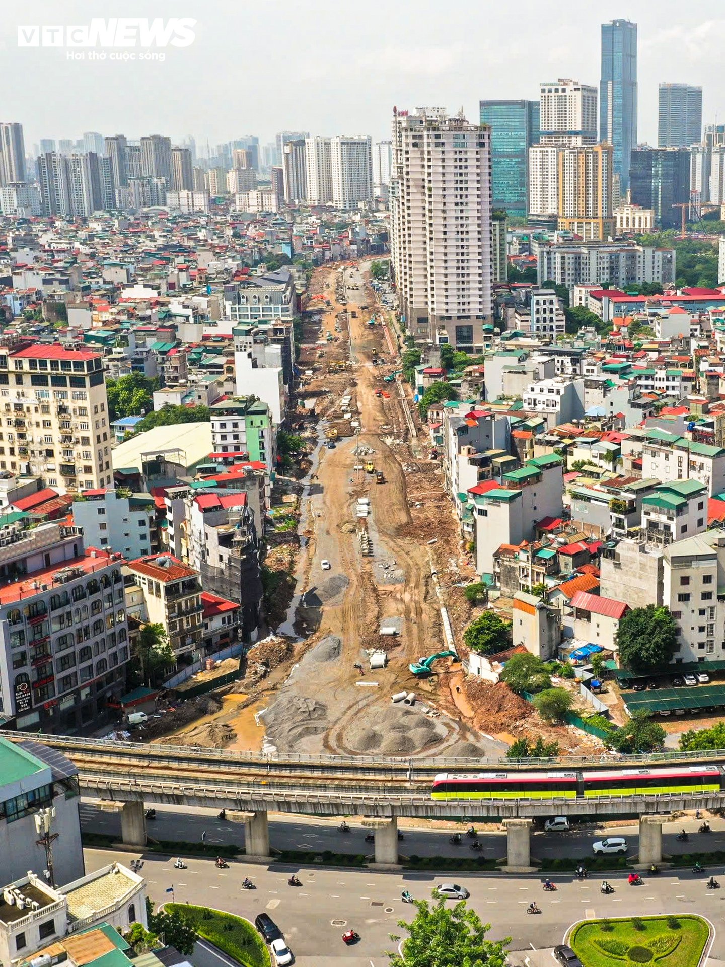 Hơn 1km Vành đai 2,5 qua Cầu Giấy lộ diện, hướng đến thông xe dịp 10/10 - 2