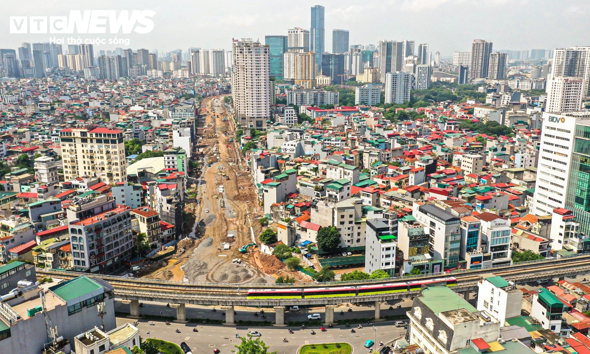 Hơn 1km Vành đai 2,5 qua Cầu Giấy lộ diện, hướng đến thông xe dịp 10/10 - 12