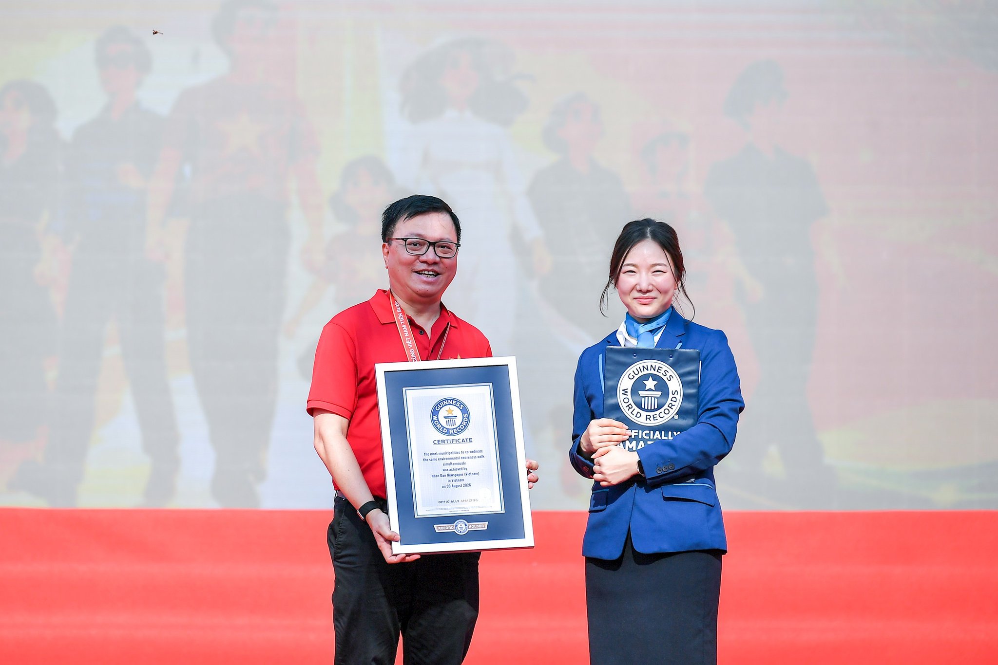 10-ty-buoc-chan-8020.jpg