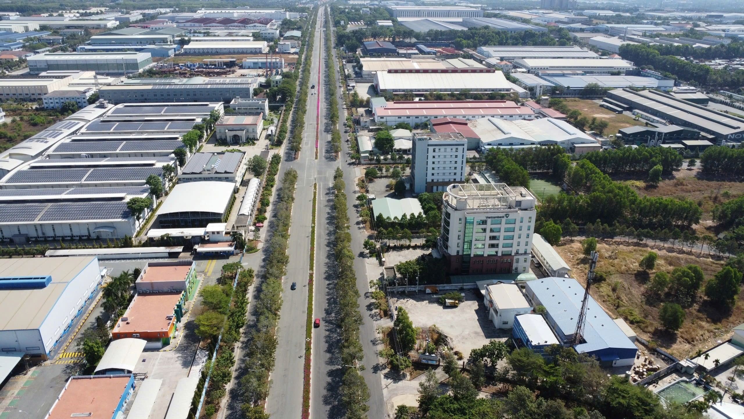 TP. Hồ Chí Minh hút hơn 10 tỷ USD FDI: Lợi thế nào tạo sức bật?