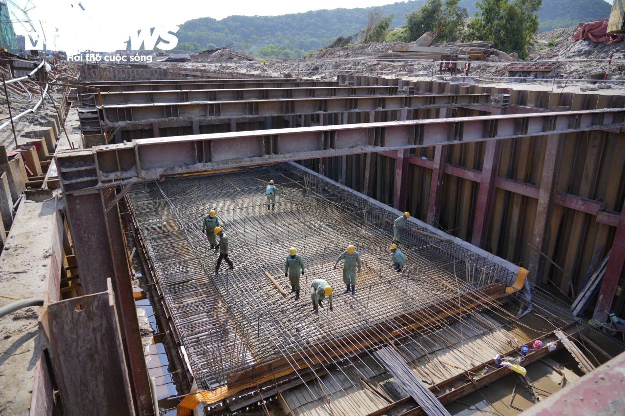 Hơn 15.500 kỹ sư, công nhân làm việc xuyên lễ 2/9 tại đại công trình APEC 2027 - 12