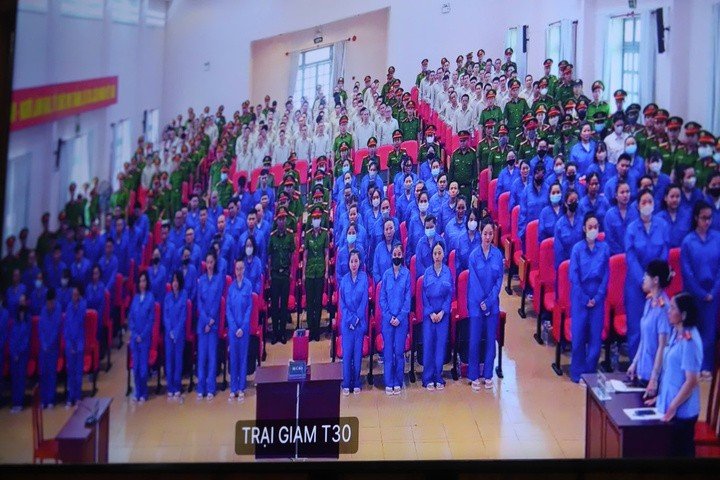 Các bị cáo bị tạm giam bị tuyên án tại điểm cầu Trại tạm giam Chí Hòa.